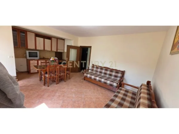 Golem, shitet 1+1+Ballkon Kati 4, 70 m² 83.000 € (Golem)