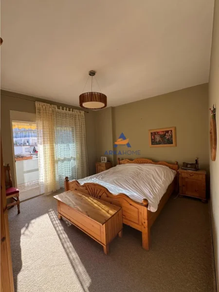 SHITET APARTAMENT 102.6M2 ME VERANDE +BALLKON NE RRUGEN "THOMA FILIPEU" 150.000 EURO.