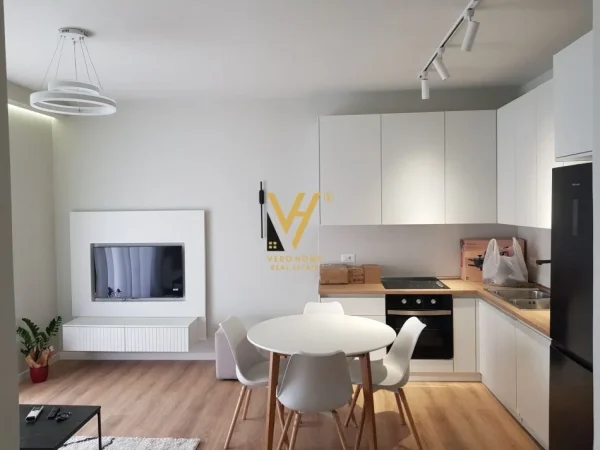 Tirane, jepet me qera apartament 2+1+Ballkon Kati 2, 95 m² 750 € (KODRA E DIELLIT)