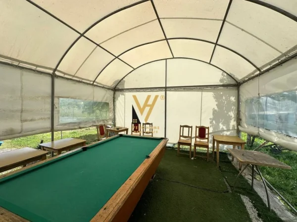 Tirane, jepet me qera lokal Kati 0, 1.200 m² 1.500 € (YZBERISHT)