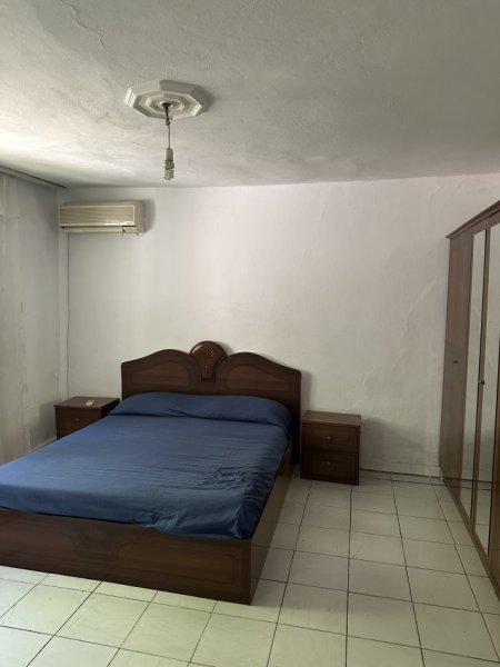Tirane, jepet me qera shtepi 2+1+Ballkon Kati 0, 350 m² 350 € (ruga 5 maji)