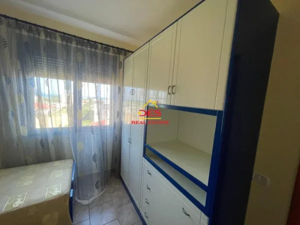 shitet 2+1+Ballkon , (Orikum,Vlorë)