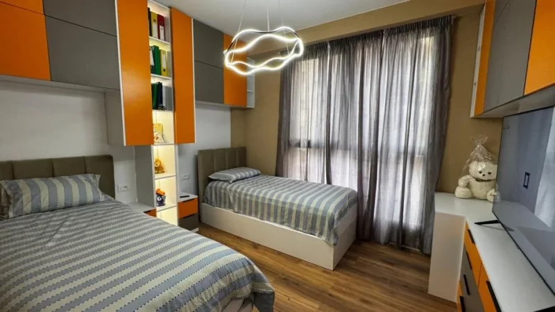 Tirane, shitet apartament 2+1+Ballkon Kati 2, 105 m² 215.000 € (Rezidenca Turdiu)