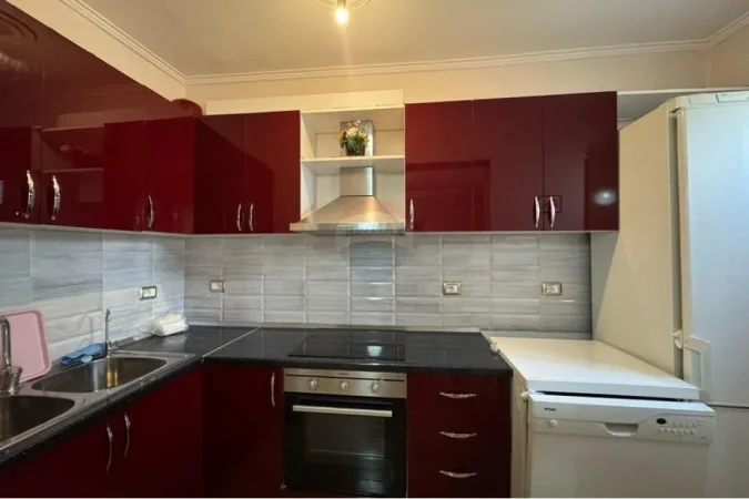 Tirane, shitet apartament 3+1 Kati 5, 78 m² 135.000 € (Selite)