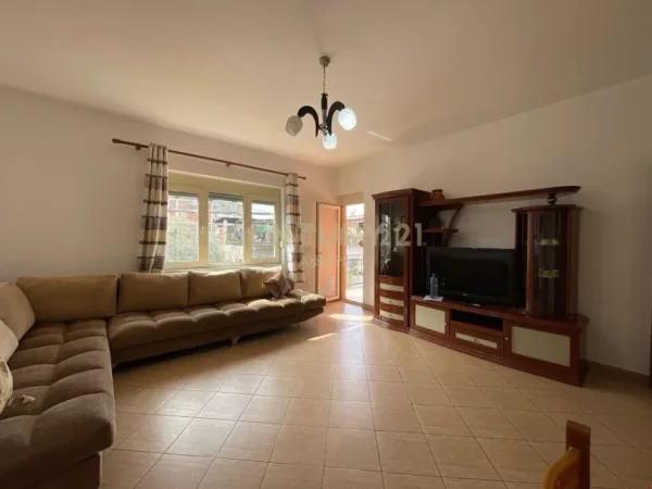 Tirane, shitet apartament Kati 2, 109 m² 