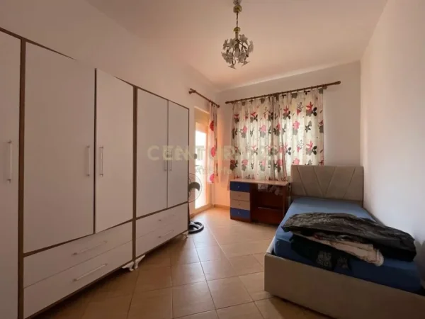 Tirane, shitet apartament Kati 2, 109 m² 