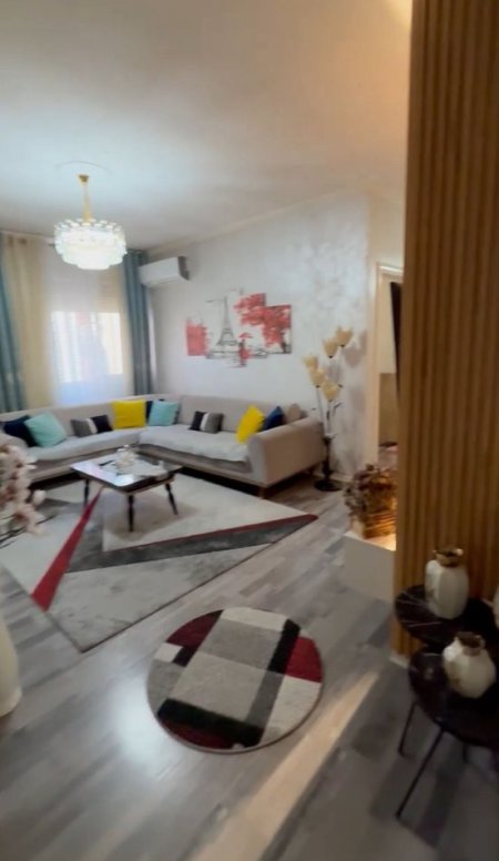 Tirane, shes apartament 2+1 Kati 4, 88 m² 139.000 € (yzberisht)