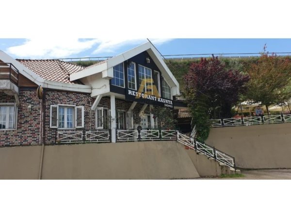 Tirane, shitet bar-resorant , 3.662 m² 600.000 € (Ibe)