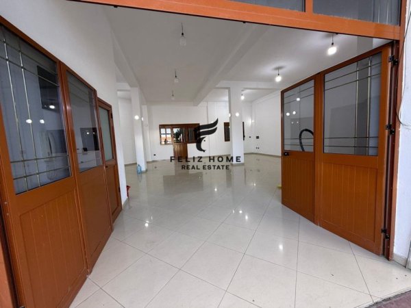 Tirane, jepet me qera ambjent biznesi Kati 0, 110 m² 800 € (FARKE)