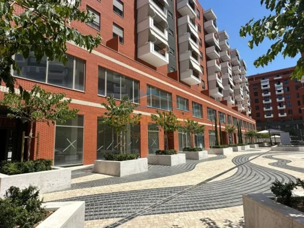Tirane, jepet me qera ambjent biznesi Kati 0, 120 m² 3.600 € (KOMPLEKSI DELIJORGJI)