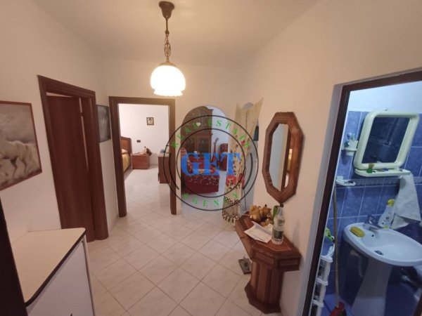 Durres, shitet apartament 2+1 Kati 3, 75 m² 86.000 € 
