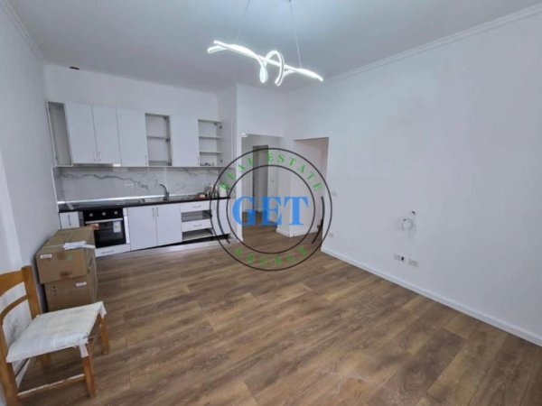 Durres, shitet apartament 2+1 Kati 1, 65 m²