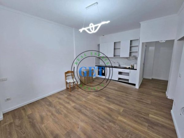 Durres, shitet apartament 2+1 Kati 1, 65 m²