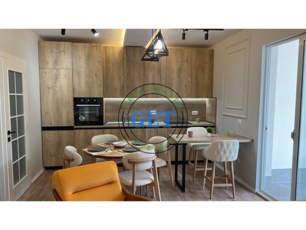 Durres, shitet apartament 3+1 Kati 6, 116 m² 163.000 € 