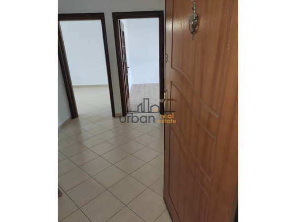 Tirane, shitet apartament 1+1+Ballkon Kati 4, 62 m² 95.000 € (Prane Shkolles Bajram Curri)