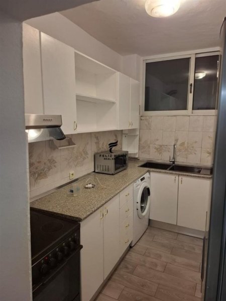 Tirane, jepet me qera apartament 2+1+Ballkon Kati 4, 72 m² 550 € (ALI DEMI)