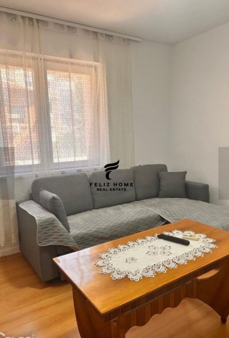 Tirane, jepet me qera apartament 1+1+Ballkon Kati 2, 50 m² 550 € (MYSLYM SHYRI)