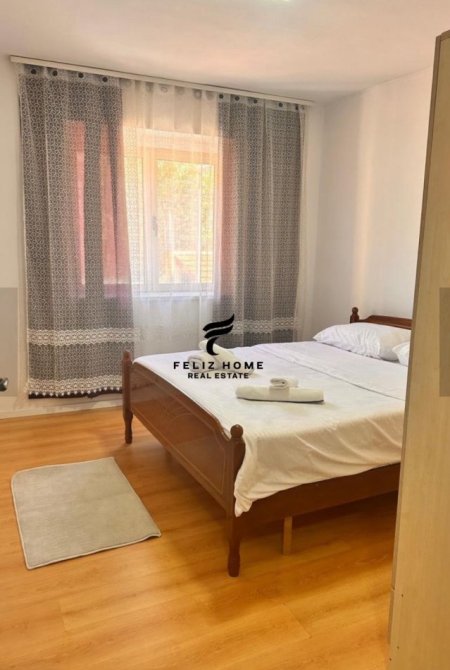 Tirane, jepet me qera apartament 1+1+Ballkon Kati 2, 50 m² 550 € (MYSLYM SHYRI)