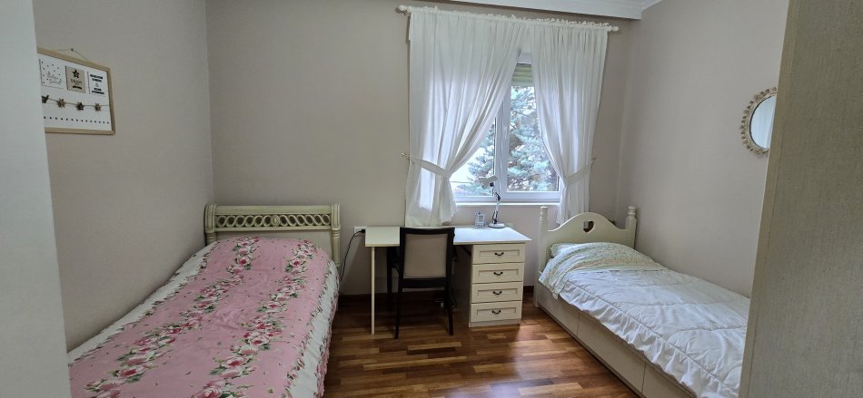 Apartament 2+1+Garazh pranë Kopshtit Zoologjik per vetem 1000 euro/muaj
