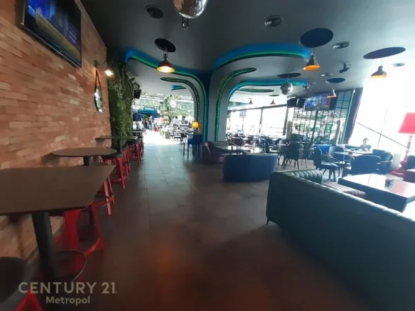 Tirane, shitet ambjent biznesi Kati 0, 1.200 m² (Rruga Aleksandri i Madh)