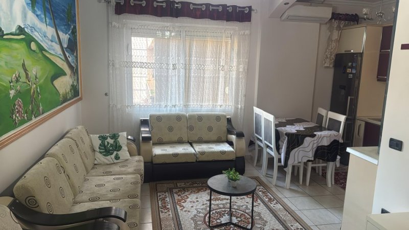 Tirane, jepet me qera apartament 2+1+Ballkon Kati 9, 90 m² 450 € (rruga teodor keko)