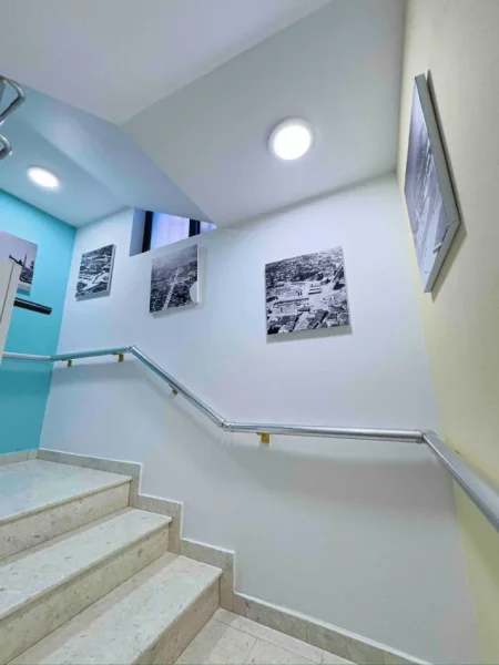 Tirane, jepet me qera Vile 2 Katshe , 300 m² 1.100 € (Vilat Gjermane, Tirane)