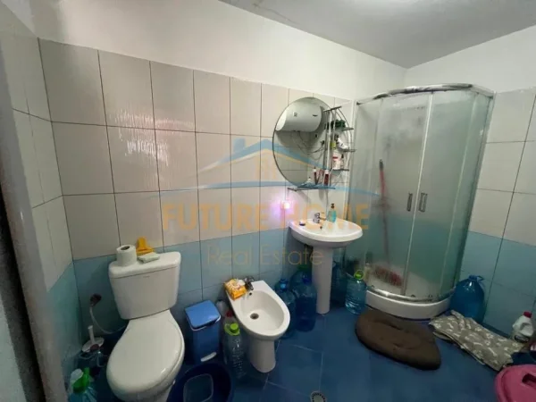 Tirane, shitet apartament 2+1 Kati 6, 88 m² 102.000 € (Rruga Kristof Kissi)