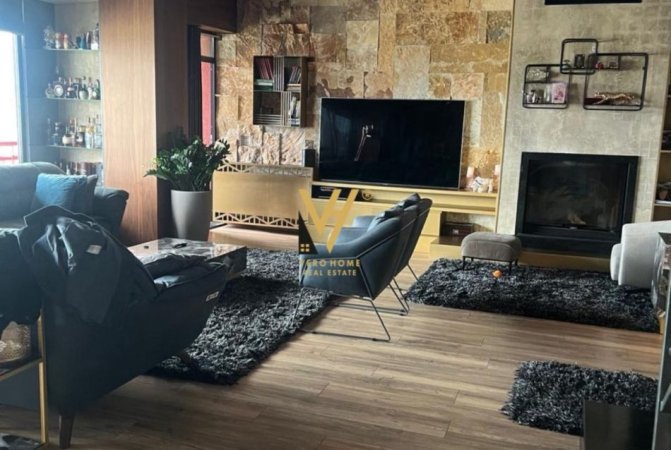 Tirane, jepet me qera apartament 3+1+Ballkon Kati 4, 320 m² 1.900 € (RRUGA PETI)