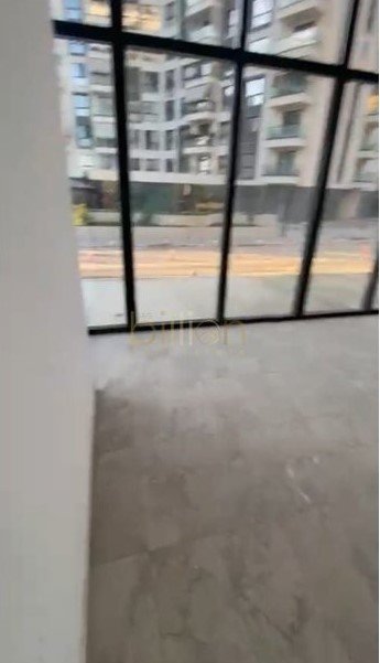 Tirane, jepet me qera ambjent biznesi ,