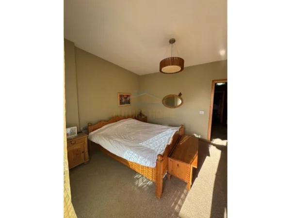 Tirane, shitet apartament 2+1+Ballkon Kati 5, 118 m² 160.000 € (Fresk)