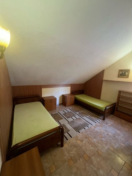 Tirane, jepet me qera Vile 2+1 Kati 3, 130 m² 500 € (don bosko)