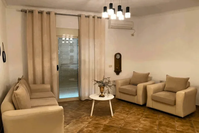 Tirane, jepet me qera apartament 1+1 Kati 4, 67 m² 350 € (Rruga Muhamet Deliu)