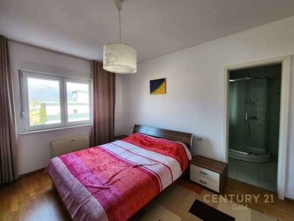 Tirane, jepet me qera apartament 2+1 Kati 3, 116 m² 700 € (Rezidenca Touch of the sun, Sauk)