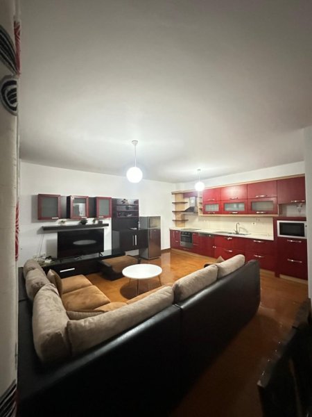 Tirane, jap me qera apartament 1+1+Ballkon Kati 5, 83 m² 550 € (Don Bosko)