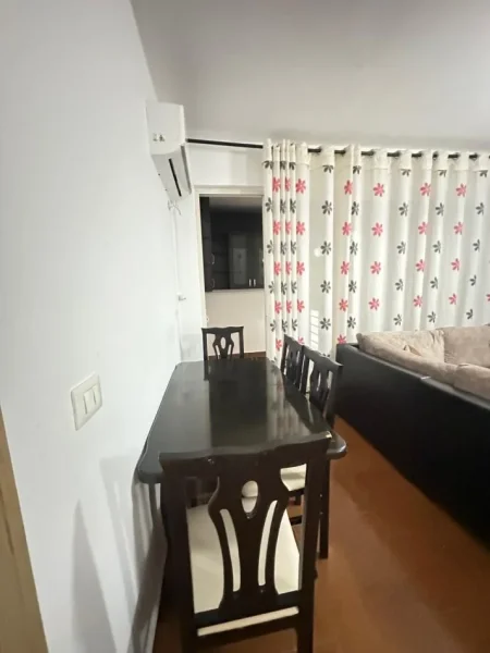 Tirane, jap me qera apartament 1+1+Ballkon Kati 5, 83 m² 550 € (Don Bosko)