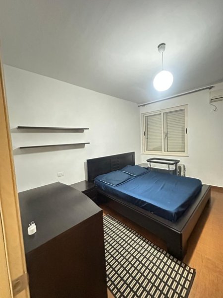 Tirane, jap me qera apartament 1+1+Ballkon Kati 5, 83 m² 550 € (Don Bosko)