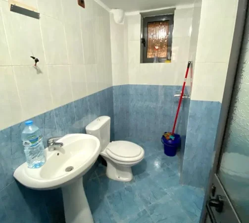 Ambient me Qera 📍Farmacia 10 (45m²) || 370€/muaj