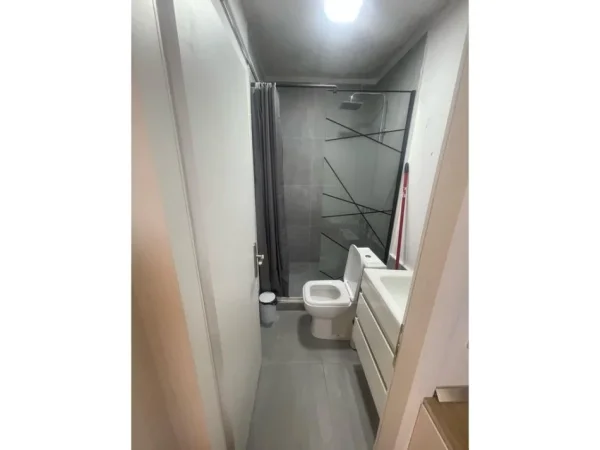 Tirane, jepet me qera garsonier 1+1 Kati 1, 35 m² 450 € (21 dhjetori)