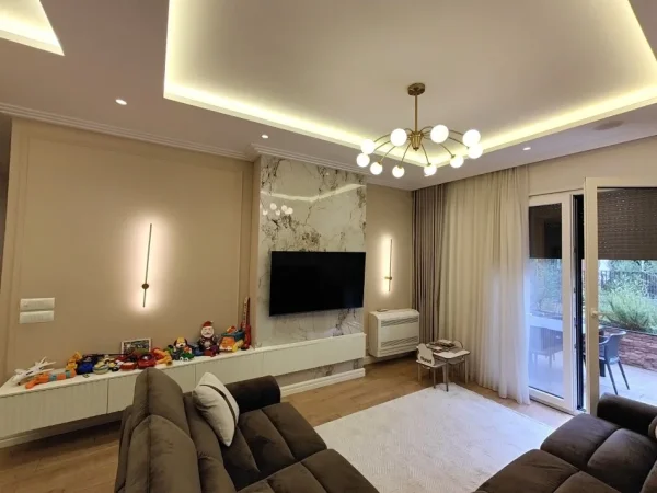 Tirane, shitet apartament 2+1 , 98 m² 330.000 € (TEG)