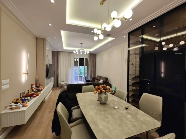 Tirane, shitet apartament 2+1 , 98 m² 330.000 € (TEG)