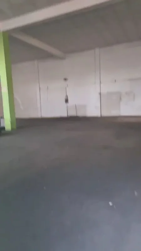 Tirane, shitet magazine Kati 0, 2.200 m² 1.200.000 € (Rruga Bylis)