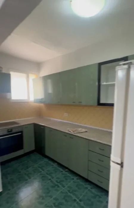 Tirane, shitet apartament 2+1 Kati 2, 71 m² 115.000 € (Prane Fax News)