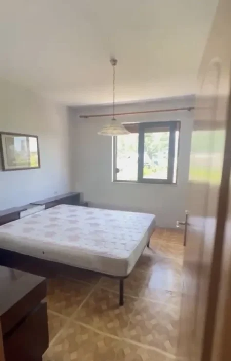 Tirane, shitet apartament 2+1 Kati 2, 71 m² 115.000 € (Prane Fax News)