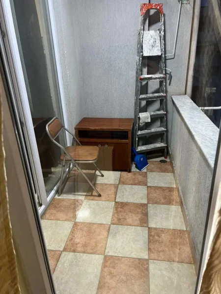 Tirane, jepet me qera apartament 1+1+Ballkon Kati 7, 66 m² 400 € (Teodor keko)