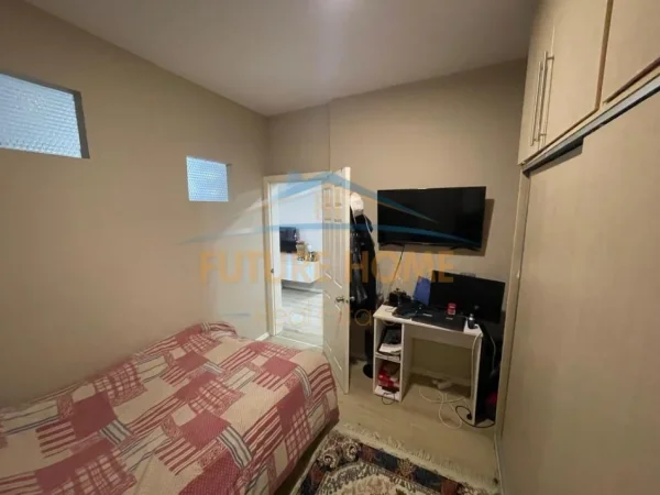 Tirane, shitet apartament 3+1 Kati 3, 65 m² 150.000 € (Eleonora)