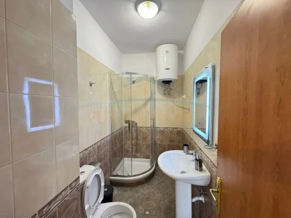 Tirane, shitet apartament 2+1 Kati 5, 95 m² 150.000 € (UNAZA E RE)