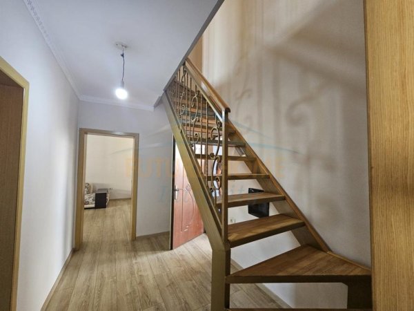 Tirane, shitet apartament 3+1 Kati 5, 112 m² 160.000 € (Tregu Elektrik)