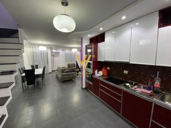 Tirane, jepet me qera apartament duplex 3+1+Ballkon Kati 4, 125 m² 600 € (ASTIR)