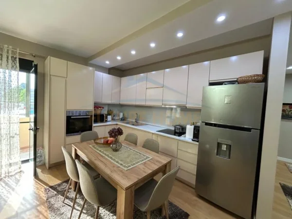 Vollga, shitet apartament 3+1+Ballkon Kati 3, 112 m² 185.000 € (Durres)