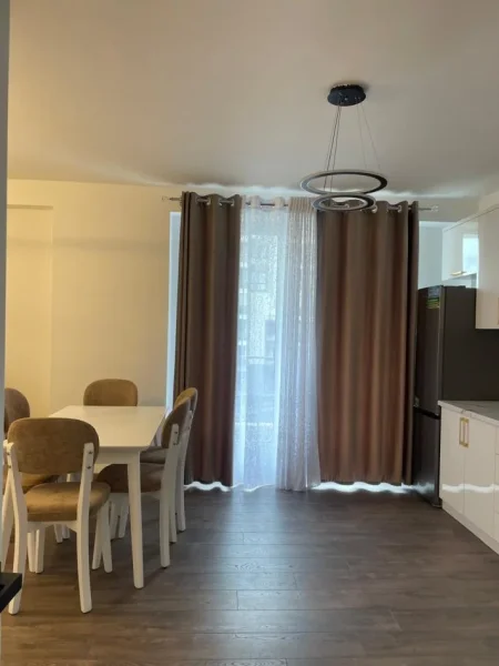 Tirane, jepet me qera apartament Kati 3, 85 m² 700 € 